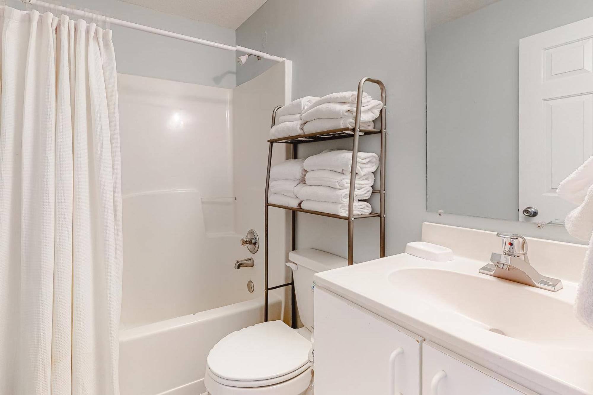 Tradewinds Condos II Ориндж Бийч Стая снимка