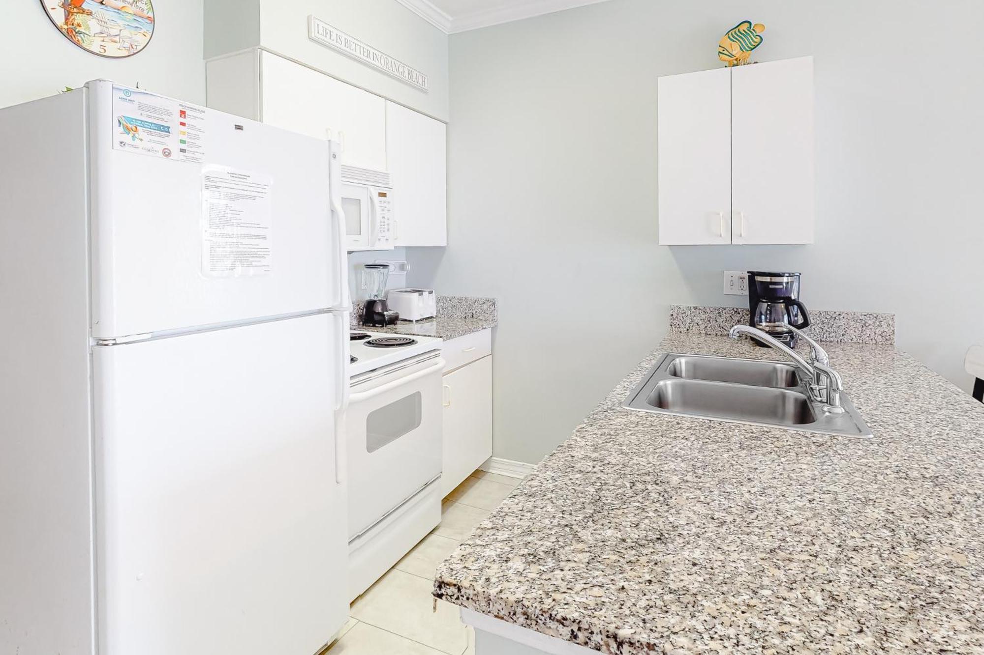 Tradewinds Condos II Ориндж Бийч Стая снимка